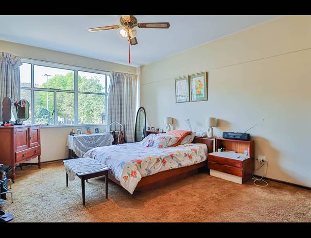 2 BEDROOM APARTMENT FOR SALE IN CYRILDENE